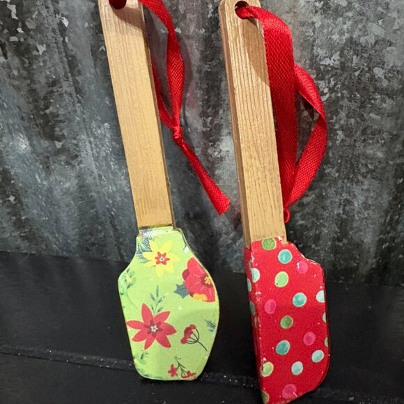 Christmas Kitchen Ornaments Spatulas Mini Colander Mug Hot Cocoa Tree Truck - Picture 8 of 15